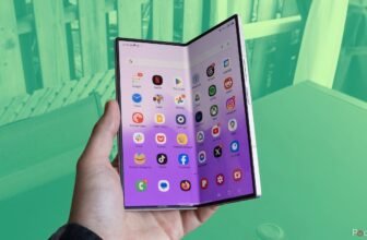The dreaded folding cellphone display screen crease might quickly be a factor of the previous