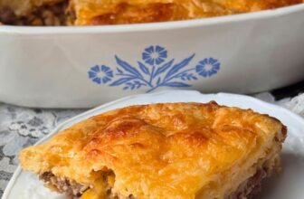 Not possible Chili Pie (Simple Bisquick Recipe from the Nineteen Seventies)